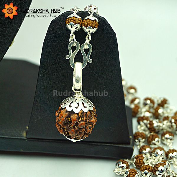 4 Mukhi Pendant in Silver Mala