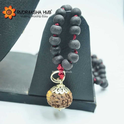 9 Mukhi Rudraksha Karungali Mala
