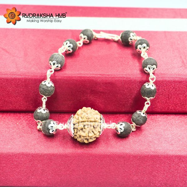 9 Mukhi Rudraksha Karungali Bracelet